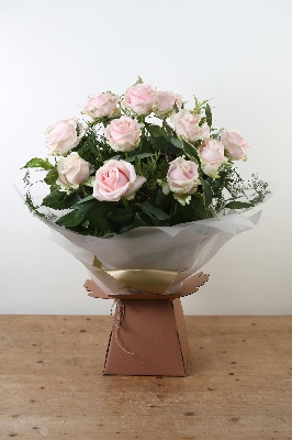 Lizzies Pink Rose Bundle