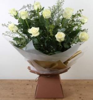 Lizzies White Rose Bundle