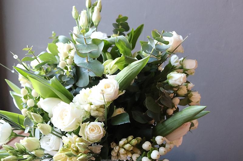 Lizzies Luxury Whites Posy