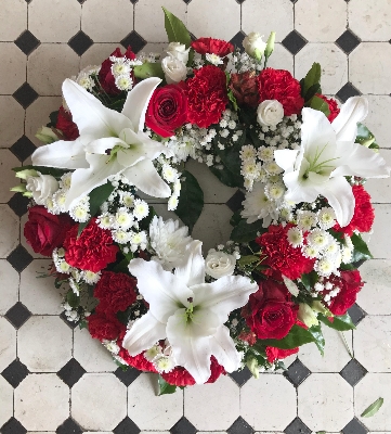 Rose and lily wreath