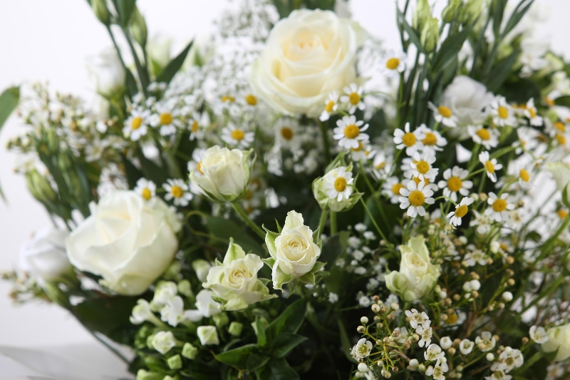 Florist Choice White Boho Lizzies Bundle