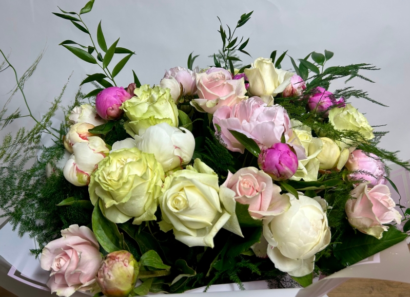 Rose and Peony Luxury Bundle