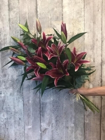 Simply Lilies