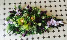 Teardrop contemporary spray in greens and lilacs