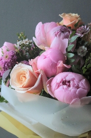 Rose and Peony Selection Bundle