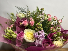 Lush Bundle Pinks and Whites