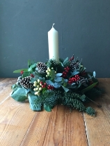 Christmas Candle Arrangement